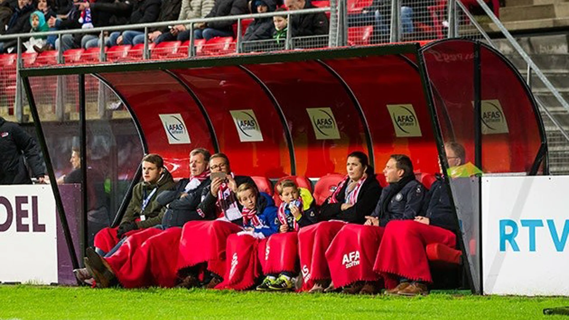 Az dug out header