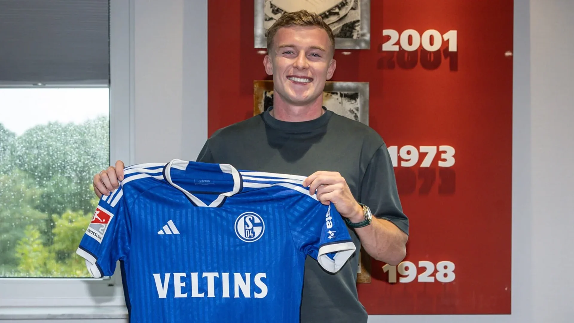 Derry header